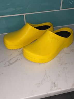 Birkenstock Bright Yellow "Super Birki" Slip-Ons Size 11